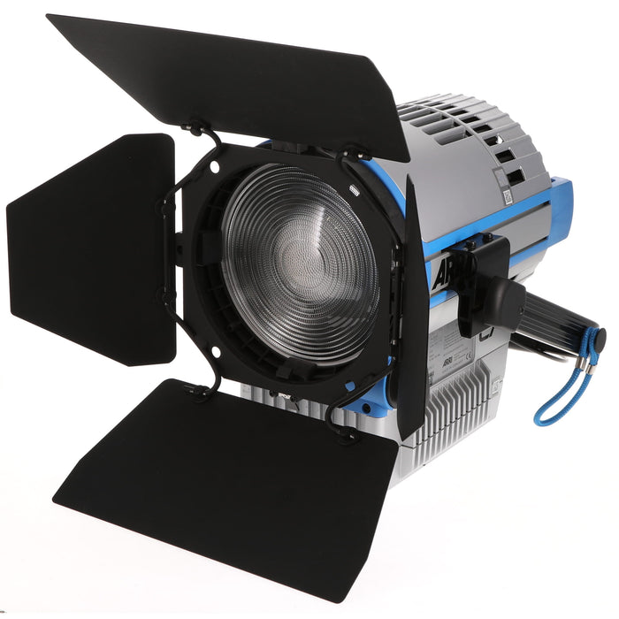【中古品】ARRI L7-C(ファンタイプ) LED Fresnel Spot Light Lシリーズ