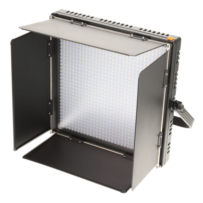 【セール】【中古品】NEP LED-L1000REF-X-DMX5P LEDライト