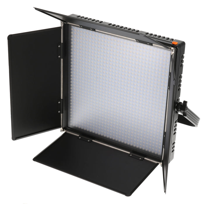 【中古品】NEP LED-L1000REF-X-DMX5P LEDライト