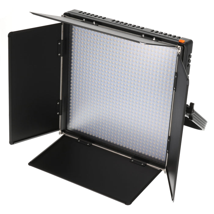 【中古品】NEP LED-L1000REF-X-DMX5P LEDライト