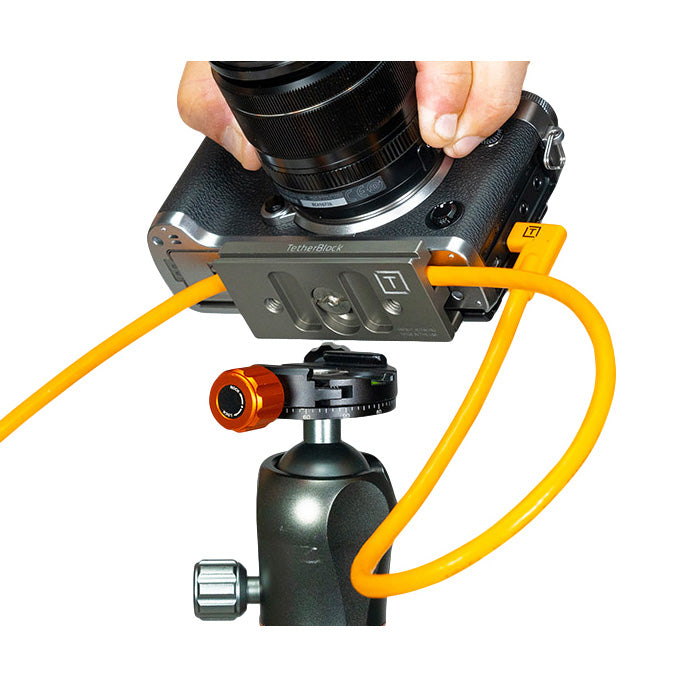 TetherTools CUC15RT-ORG TetherPro USB-C to USB-C Right Angle(Orange)