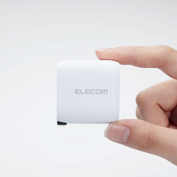 ELECOM MPA-ACCP4135WH USB Power Delivery 35W キューブAC充電器(C×2)