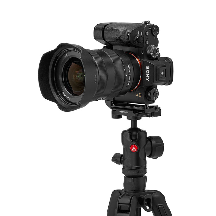 Manfrotto MKBFRTC4FB-BH befreeアドバンス AS三脚キット(ツイストロック/カーボン)