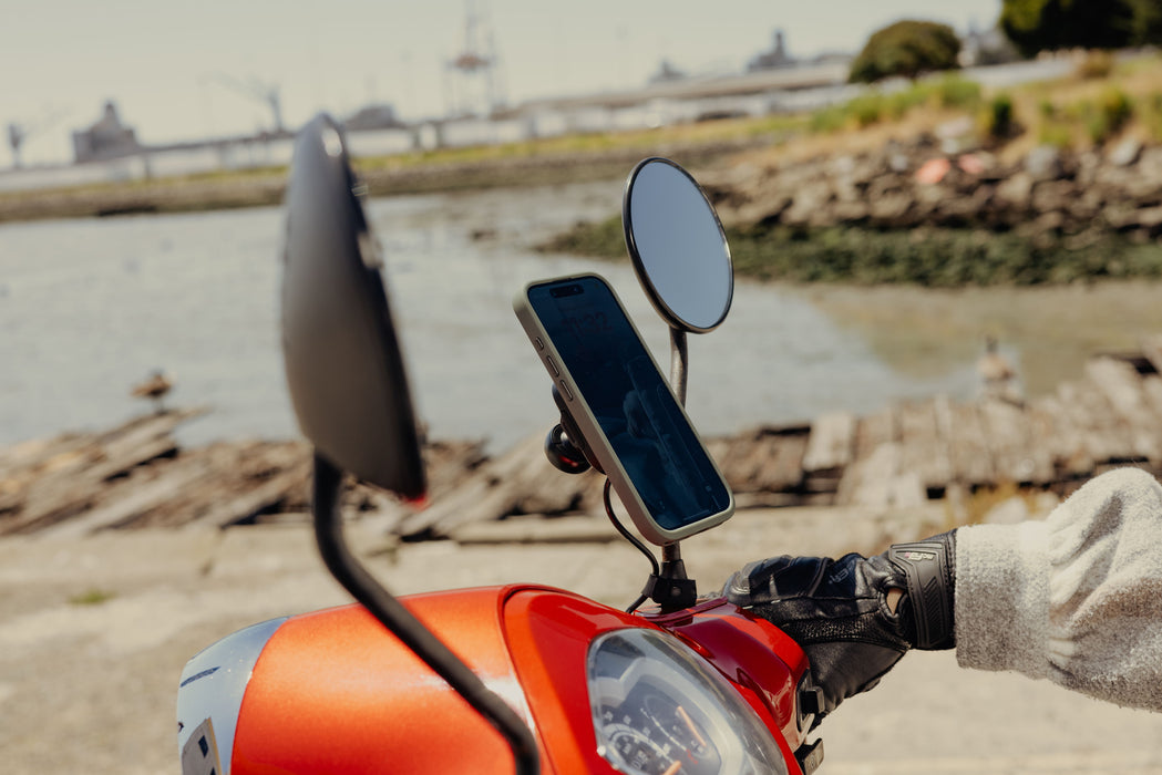 Peak Design M-MM-AK-BK-1 ワイヤレス チャージング モーターサイクル ミラー マウント(ブラック)