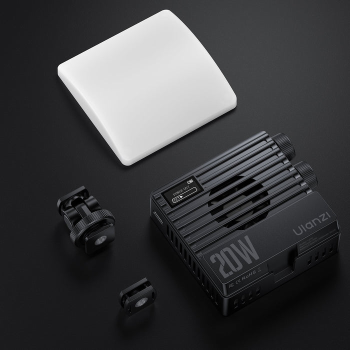 【箱潰れ品】Ulanzi L090 LE20 20W RGBポケットライト ブラック