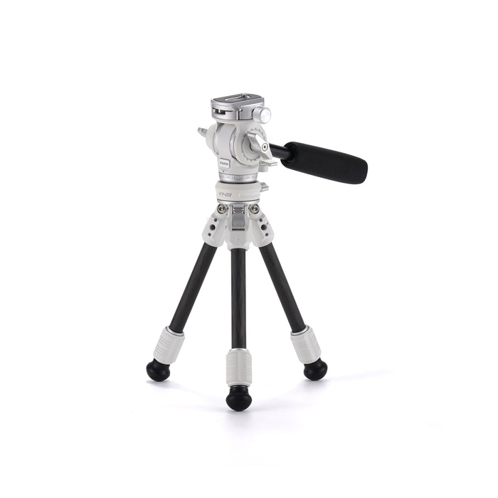 Tilta TT-VT03-FB-SW Tilta Tabletop Video Fluid Head with 1-Stage Carbon Fiber Tripod Legs (3KG) - Snow White