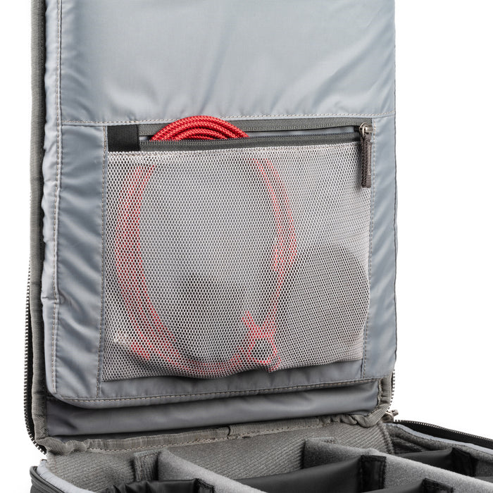 ThinkTANKphoto Walker Pro Rolling Backpack ウォーカー プロ ローリング バックパック