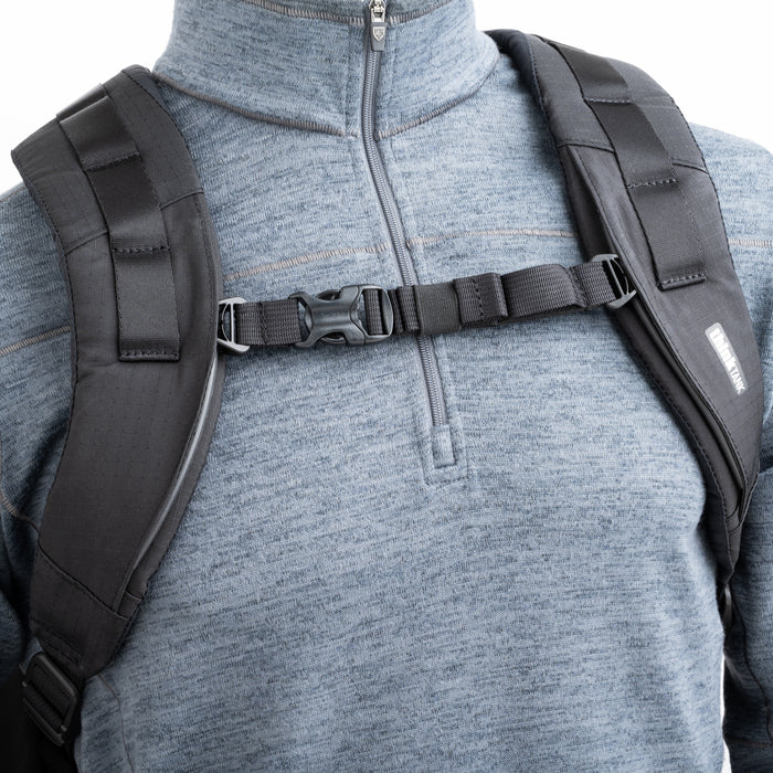 ThinkTANKphoto Walker Pro Rolling Backpack ウォーカー プロ ローリング バックパック