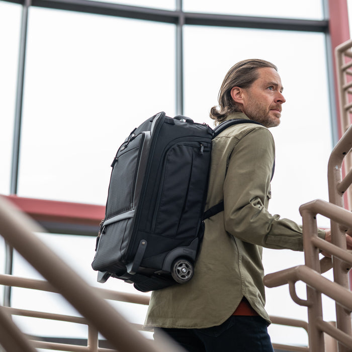 ThinkTANKphoto Walker Pro Rolling Backpack ウォーカー プロ ローリング バックパック