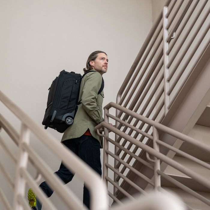 ThinkTANKphoto Walker Pro Rolling Backpack ウォーカー プロ ローリング バックパック