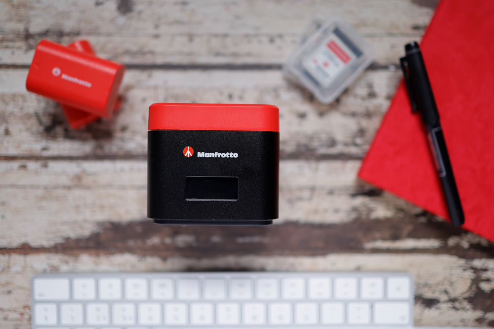 Manfrotto MANPROCUBE3N Pro CUBE3 ツインチャージャー ニコン用