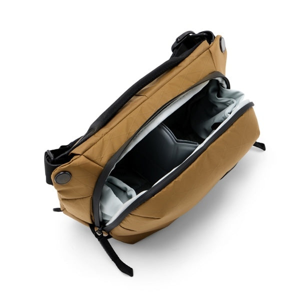 Peak Design BEDS-3-CY-3 エブリデイ スリング 3L コヨーテ