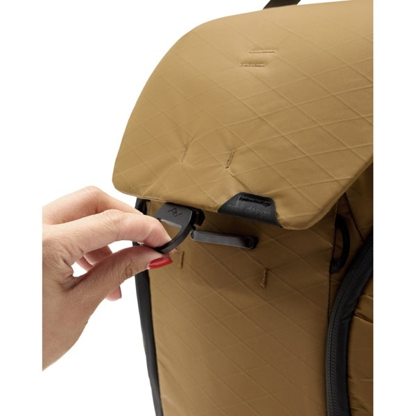 Peak Design BEDB-20-CY-3 エブリデイ バックパック 20L コヨーテ