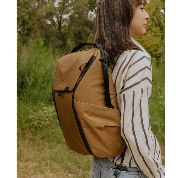 Peak Design BEDB-20-CY-3 エブリデイ バックパック 20L コヨーテ
