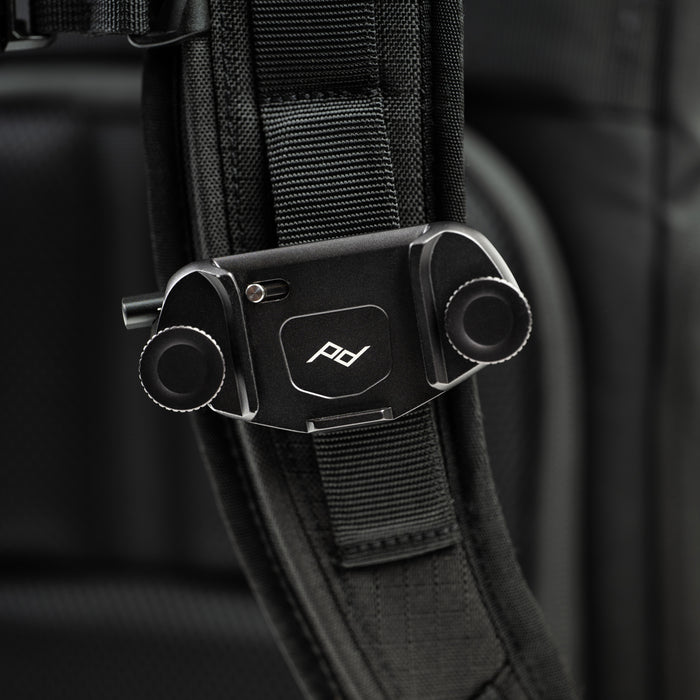 ThinkTANKphoto FocusPoint 30L Asphalt Black フォーカスポイント 30L(アスファルトブラック)