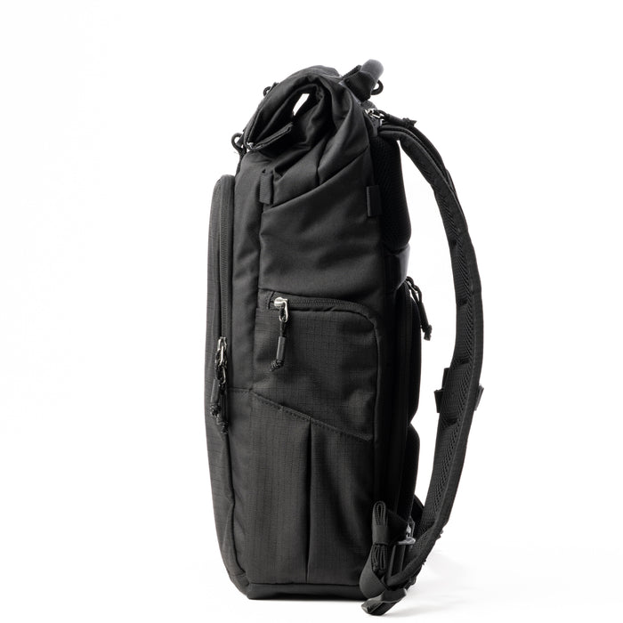 ThinkTANKphoto FocusPoint 22L Asphalt Black フォーカスポイント 22L(アスファルトブラック)