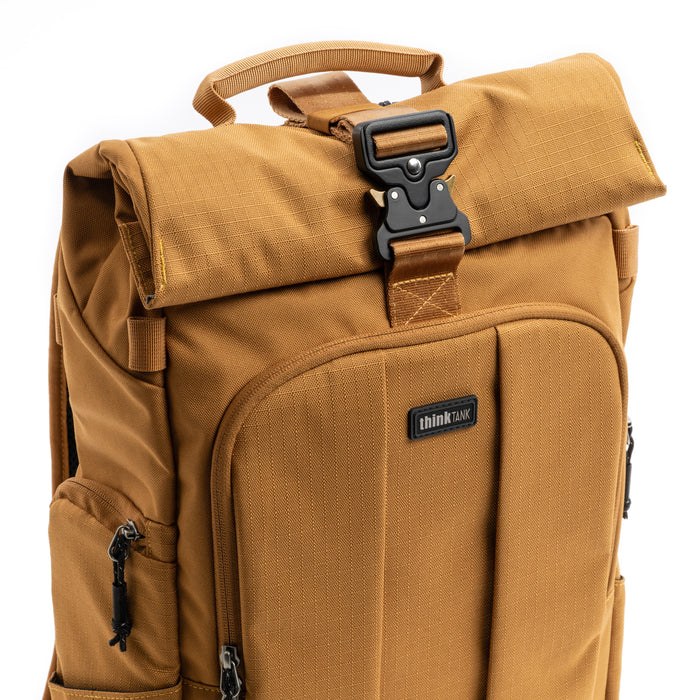 ThinkTANKphoto FocusPoint 22L Golden Hour フォーカスポイント 22L(ゴールデンアワー)