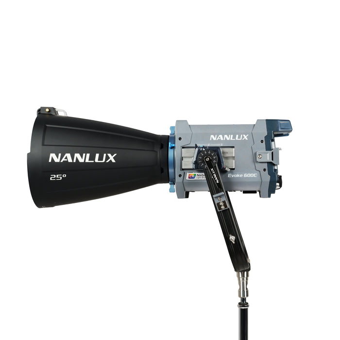 NANLUX Evoke 600C KIT LEDフルカラースポットライト（トローリーケース付き）