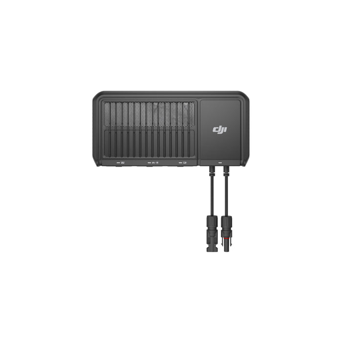 DJI Power 1.8 kWソーラー／車内超急速充電器