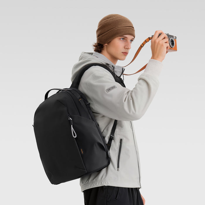 Ulanzi B222 YY038 アーバントラベルバックパックV2(22l/ブラック)