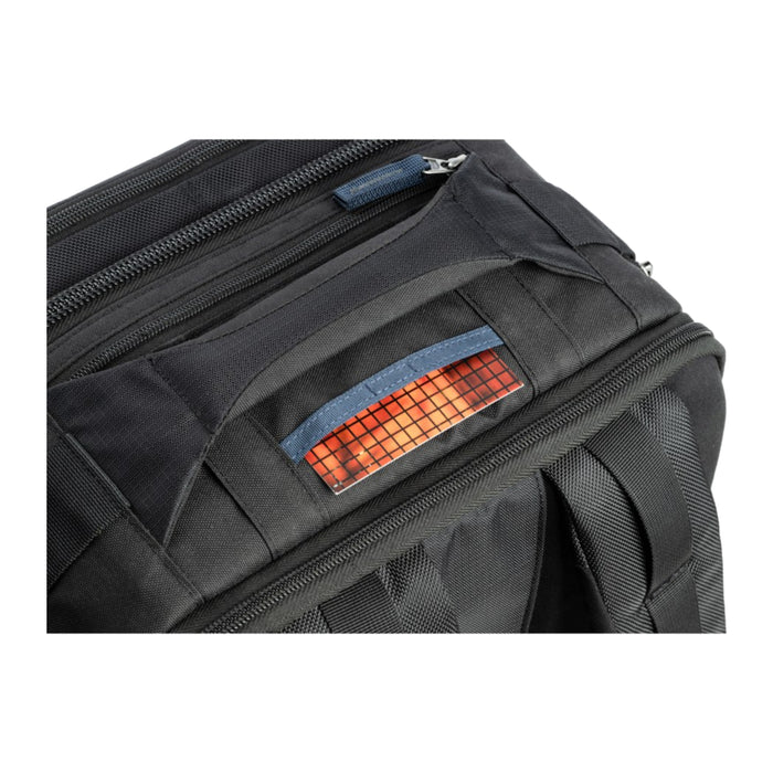 ThinkTANKphoto エアポート エッセンシャルズ 26L ブラックAirport Essentials 26L Black