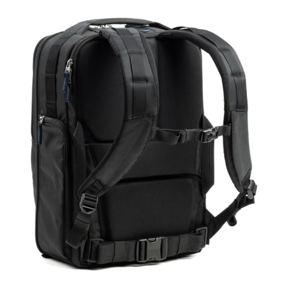 ThinkTANKphoto エアポート エッセンシャルズ 26L ブラックAirport Essentials 26L Black