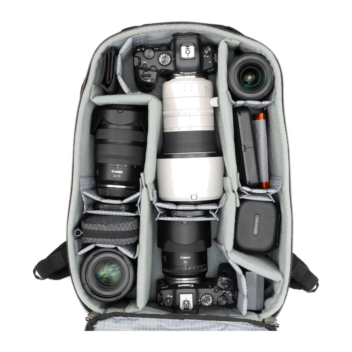 ThinkTANKphoto エアポート エッセンシャルズ 26L ブラックAirport Essentials 26L Black
