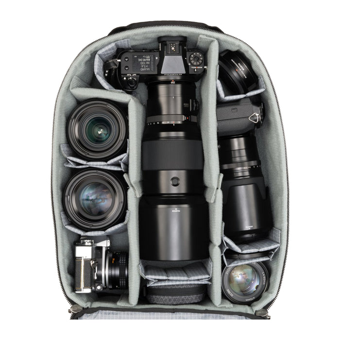 ThinkTANKphoto エアポート コミューター 31L ブラック Airport Commuter 31L Black