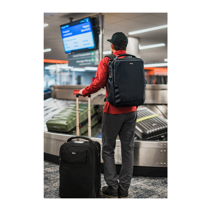 ThinkTANKphoto エアポート コミューター 31L ブラック Airport Commuter 31L Black