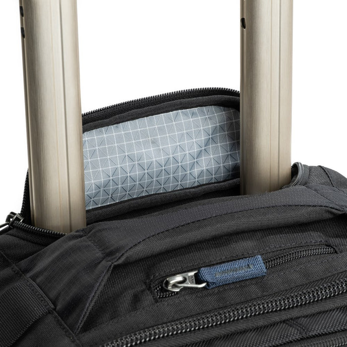 ThinkTANKphoto エアポート エッセンシャルズ ローリング バックパック ブラック Airport Essentials Rolling Backpack Black