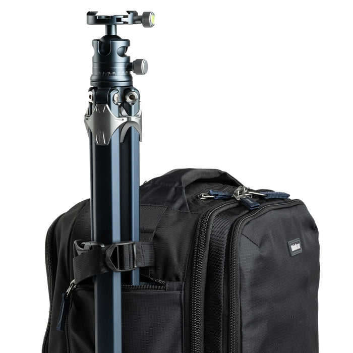 ThinkTANKphoto エアポート エッセンシャルズ ローリング バックパック ブラック Airport Essentials Rolling Backpack Black