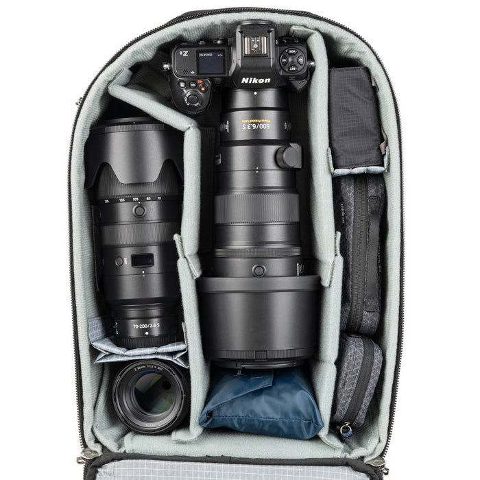 ThinkTANKphoto エアポート エッセンシャルズ ローリング バックパック ブラック Airport Essentials Rolling Backpack Black