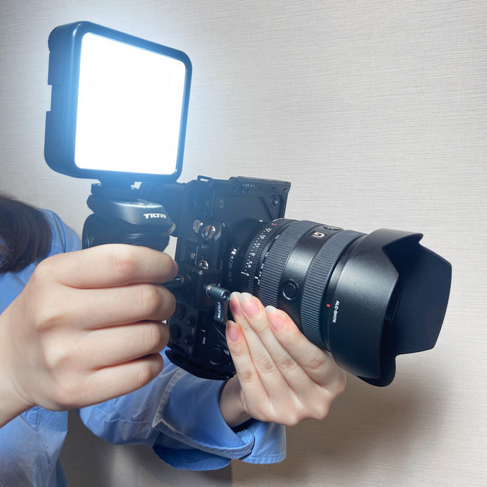 SONY FX2縦型動画シューティングセット(FX2B＋Tiltaリグ＋Ulanziライト) ILME-FX2B + TA-T88-FCC-B + TA-XSH3-B +  2134