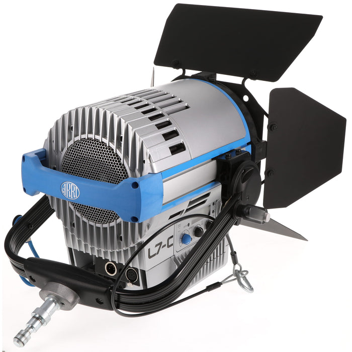 【中古品】ARRI L7-C（ファンタイプ） LED Fresnel Spot Light Lシリーズ