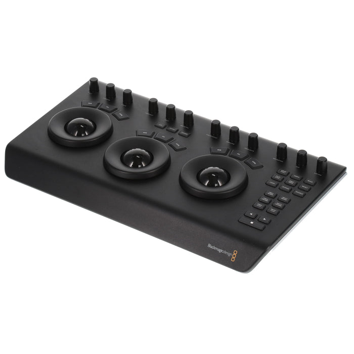 ブラックフライデー2024】【中古品】BlackmagicDesign DV/RES/BBPNLMIC 