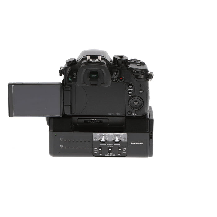 【中古品】Panasonic AG-GH4U 4K動画撮影対応ミラーレス・デジタル一眼(業務用インターフェースユニット[AG-YAGHG]同梱モデル)