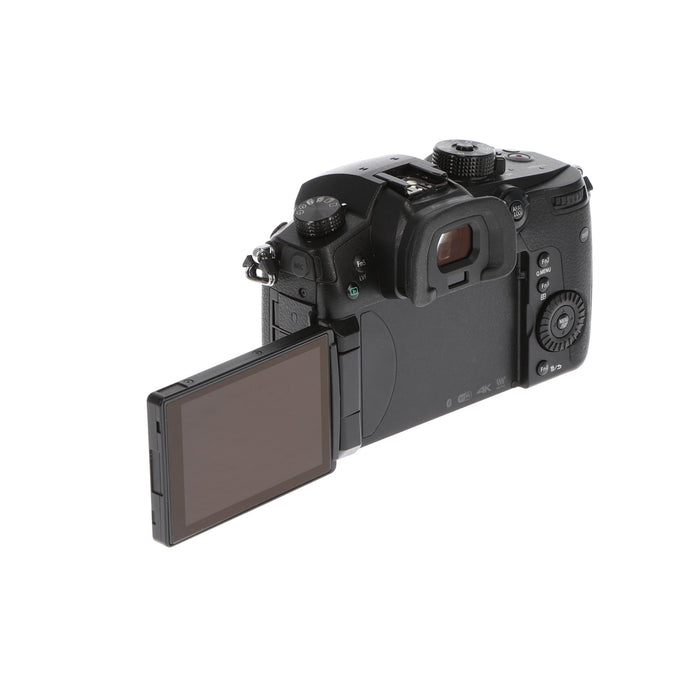 【セール】【中古品】Panasonic DC-GH5-K ミラーレス一眼カメラ GH5(ボディ)