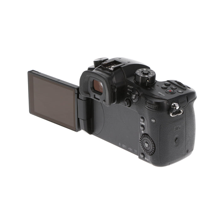 【セール】【中古品】Panasonic DC-GH5-K ミラーレス一眼カメラ GH5(ボディ)