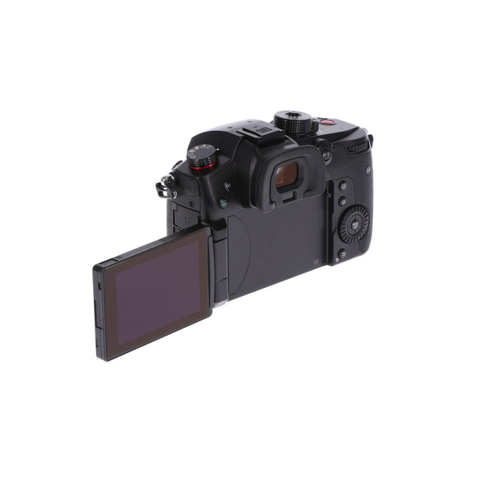 【中古品】Panasonic DC-GH5M2 デジタル一眼カメラ(ボディ)