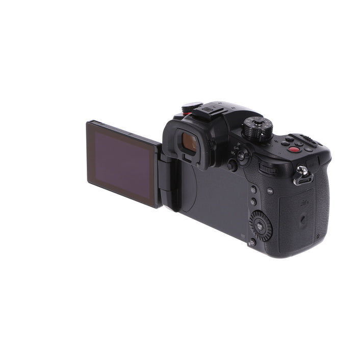 【中古品】Panasonic DC-GH5M2 デジタル一眼カメラ(ボディ)