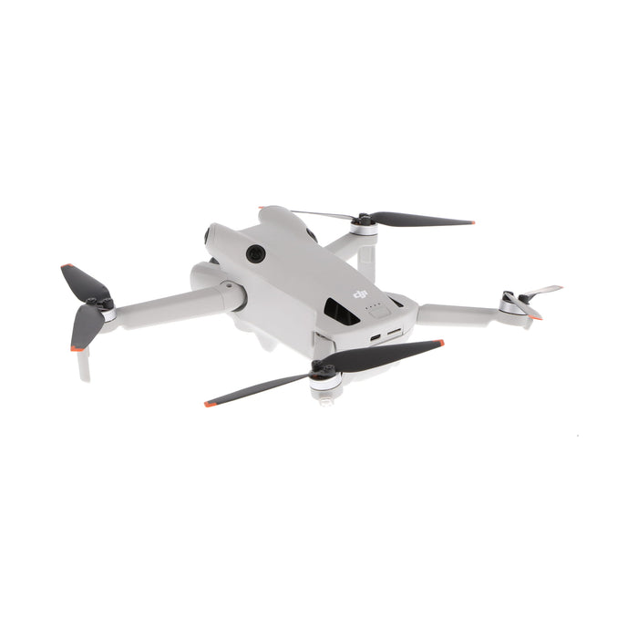 【中古品】DJI M14001 DJI Mini 4 Pro Fly MoreコンボPlus(DJI RC 2付属)[内蔵リモートID対応/事前登録無し]