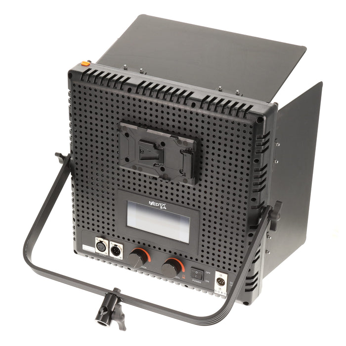【セール】【中古品】NEP LED-L1000REF-X-DMX5P LEDライト