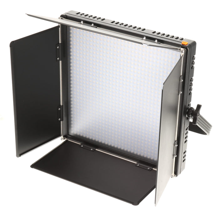 【セール】【中古品】NEP LED-L1000REF-X-DMX5P LEDライト
