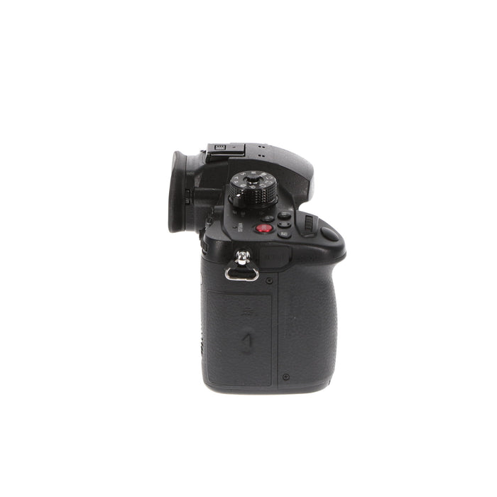 【中古品】Panasonic DC-GH5S-K ミラーレス一眼カメラ GH5S(ボディ)