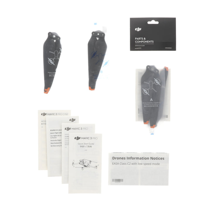 【中古品】DJI WM2623 DJI Mavic 3 Pro Fly More コンボ(DJI RC付属)[内蔵リモートID対応/事前登録無し]