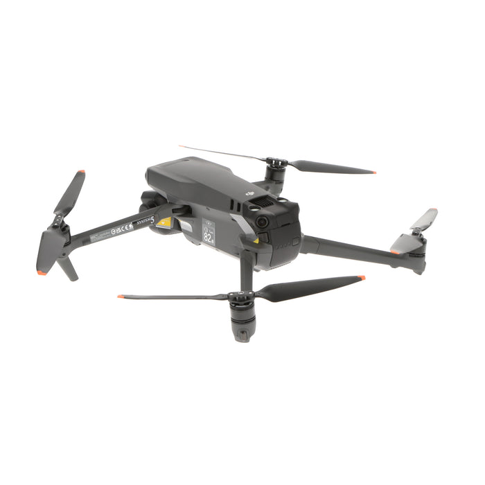 【中古品】DJI WM2623 DJI Mavic 3 Pro Fly More コンボ(DJI RC付属)[内蔵リモートID対応/事前登録無し]
