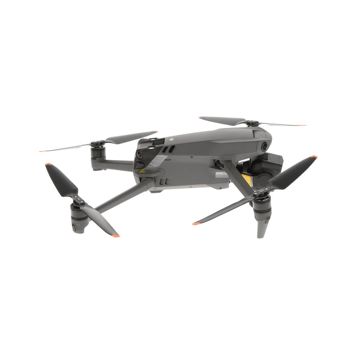 【中古品】DJI WM2623 DJI Mavic 3 Pro Fly More コンボ(DJI RC付属)[内蔵リモートID対応/事前登録無し]