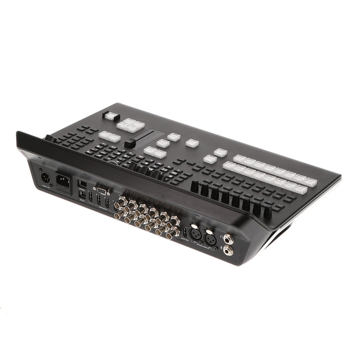 【中古品】BlackmagicDesign SWATEMTVSTU/PROHD ATEM Television Studio Pro HD