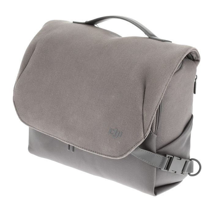 【中古品】DJI MA3FMC DJI Mavic 3 Fly More Combo(DJI RC-N1付属)[内蔵リモートID対応/事前登録無し]