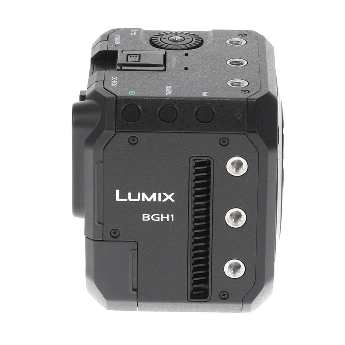【中古品】Panasonic DC-BGH1 デジタル一眼カメラ/ボディ